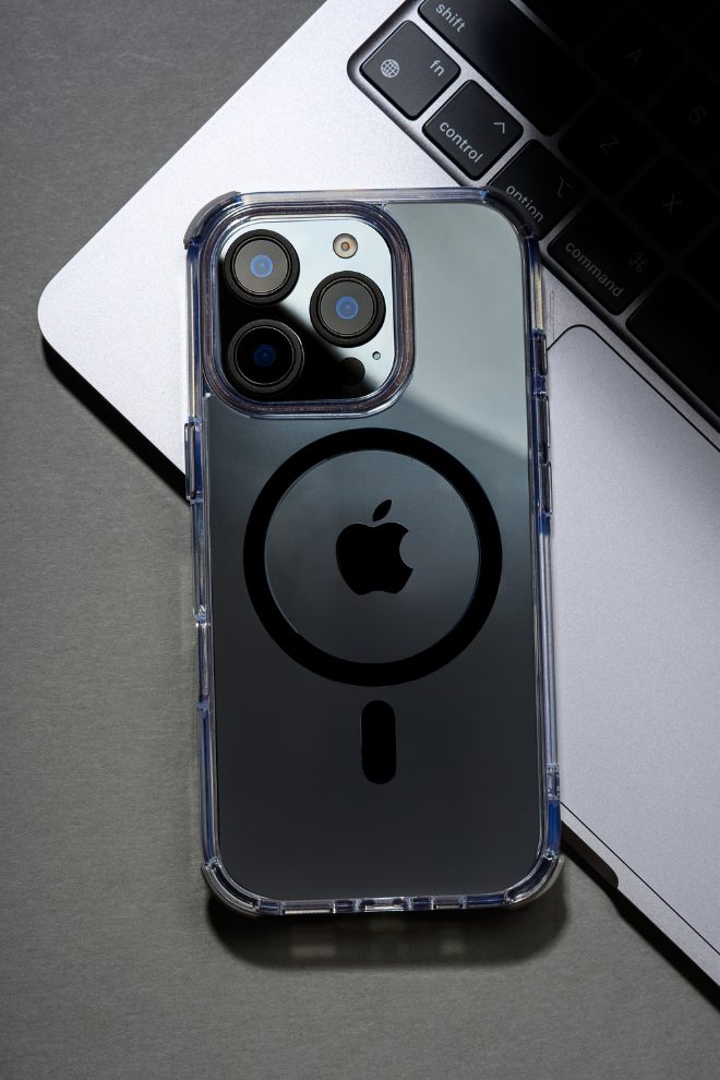 MagSafe Black Bumper Transparent Case for iPhone 16 pro max