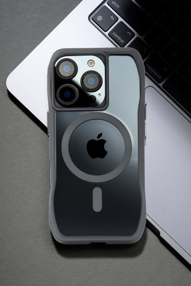 Magsafe Perfect Grip Hold Black Transparent Case for iPhone 16 Pro Gray