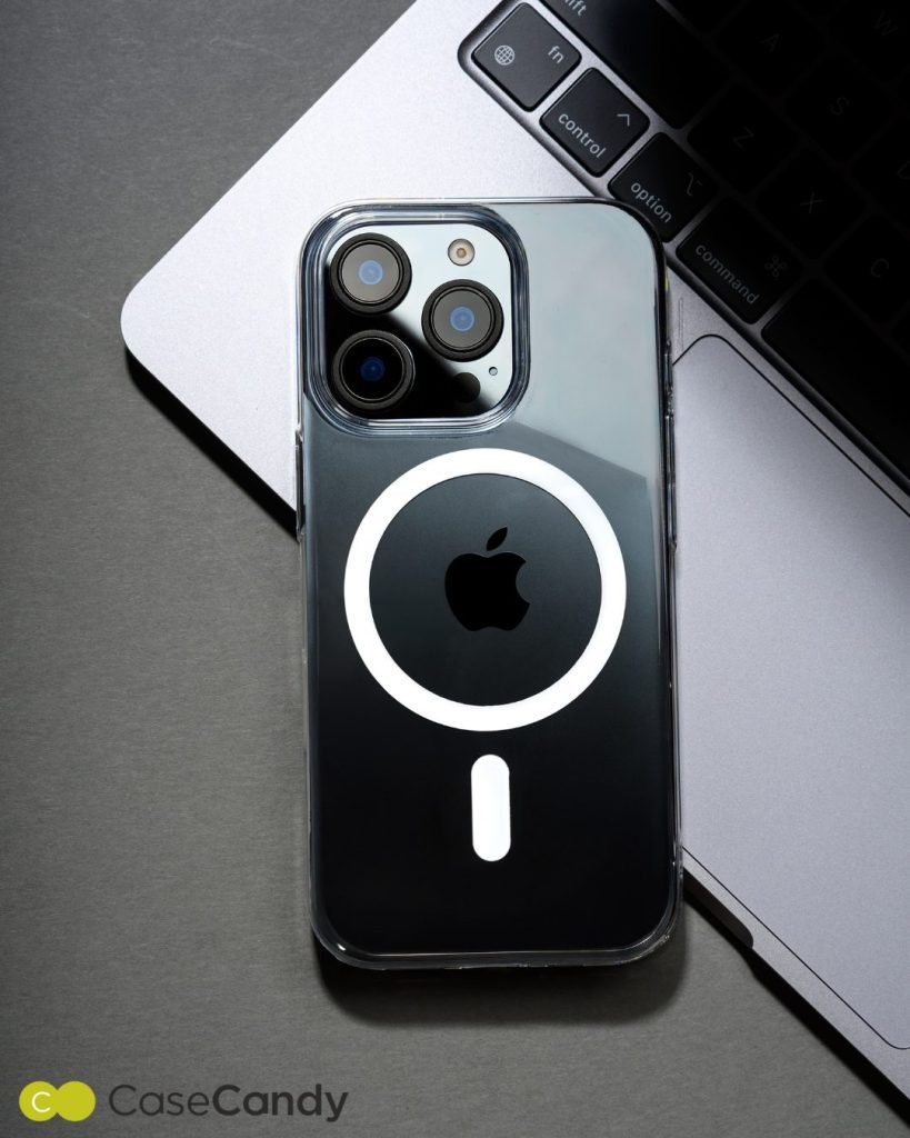Magsafe Transparent Case (Non Yellow Technology) - iPhone 16 Pro