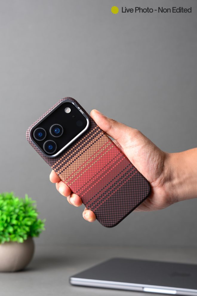 MagSafe Carbon Fiber Case for iPhone 17 Pro 17 Pro Max Red Pattern (2)