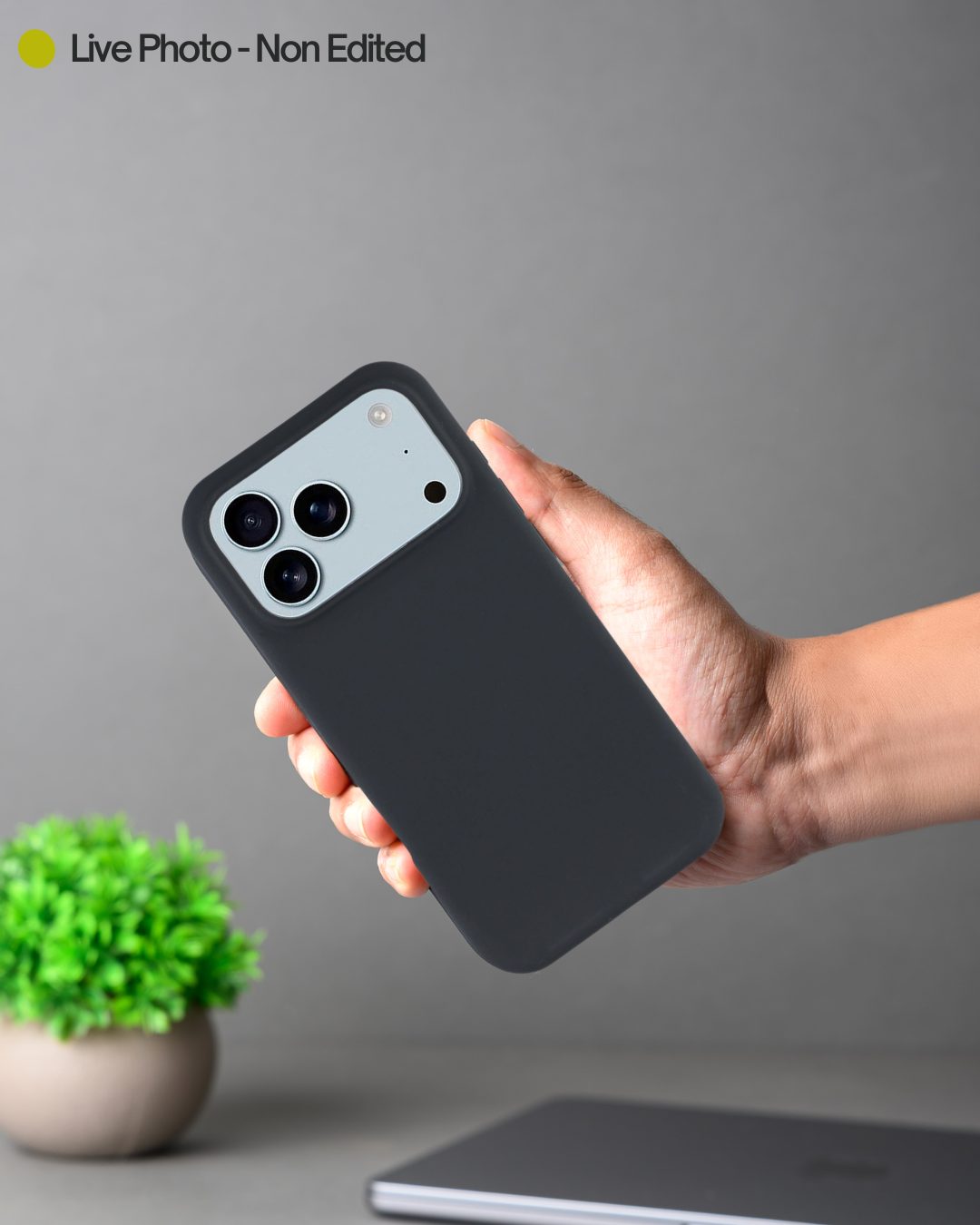 iPhone 17 Pro Slilicon Case (6)